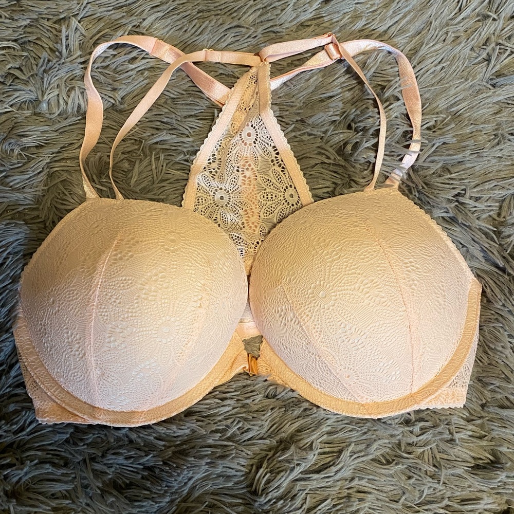 ❌SOLD❌Victoria’s Secret Bombshell Bra